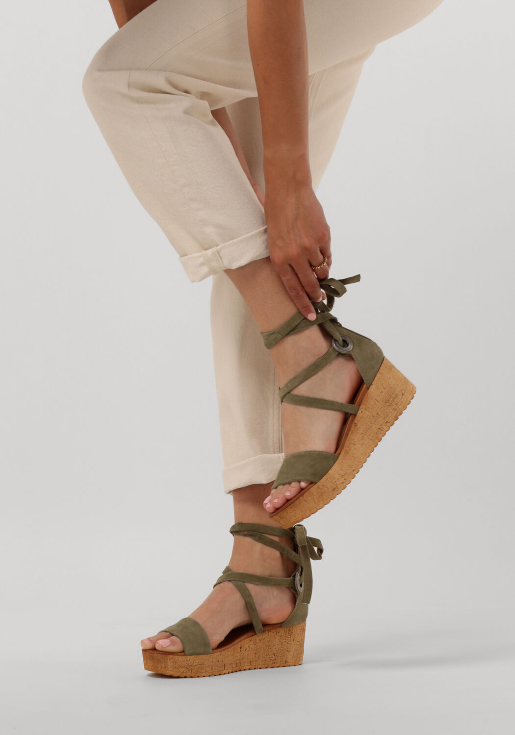Gr&uuml;ne OMODA Sandaletten mit Absatz 722007 - large