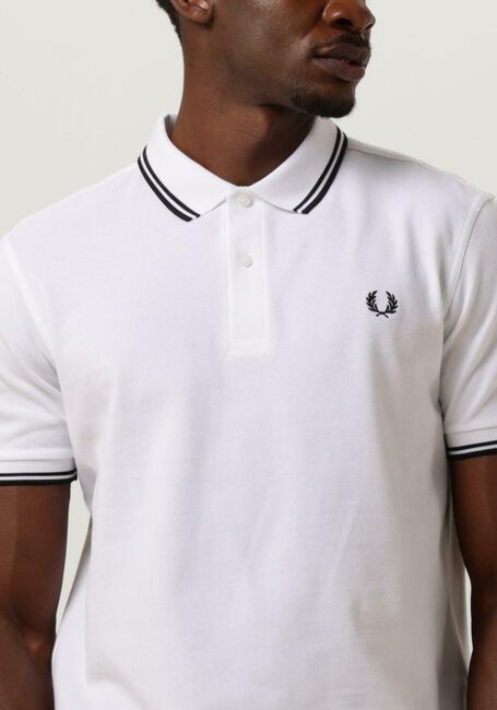 Weiße FRED PERRY Polo-Shirt THE TWIN TIPPED FRED PERRY SHIRT - large