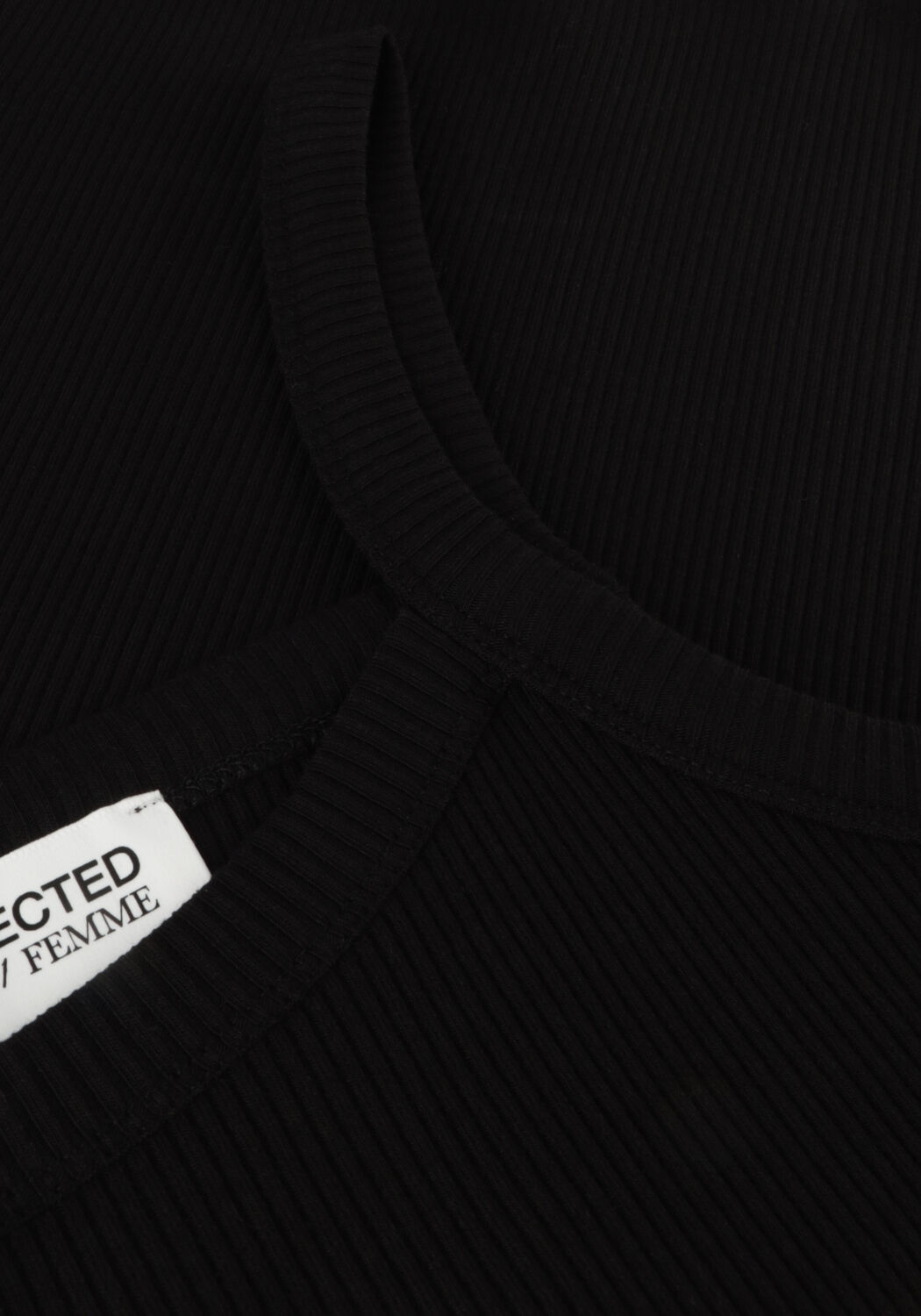 Schwarze SELECTED WOMEN Top SLFCELICA ANNA STRAP TANK TOP - large