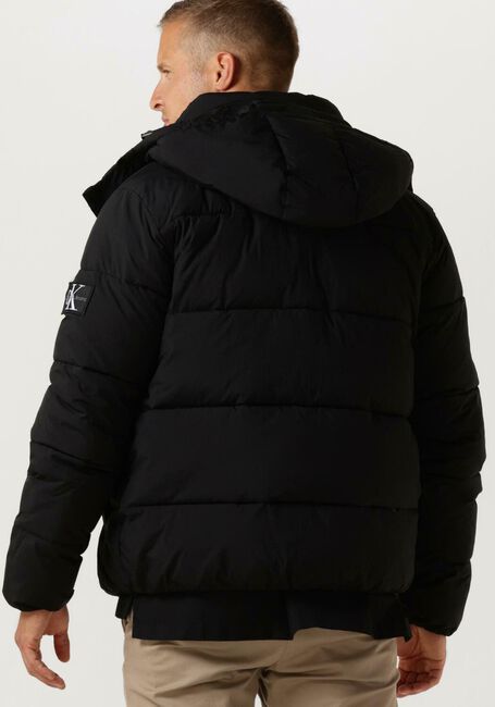 Schwarze CALVIN KLEIN Wattierte Jack ESSENTIALS NON DOWN JACKET - large