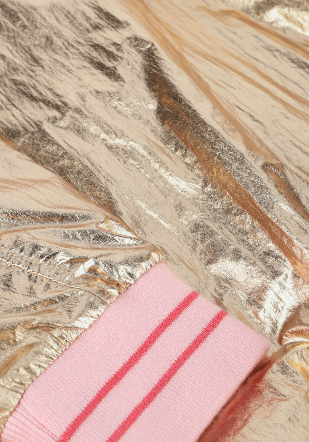 Goldfarbene PETIT BLUSH Jack METALLIC JACKET - large