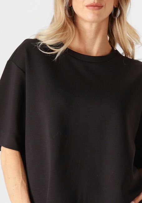 Schwarze INWEAR T-shirt PANNELW OVERSIZE SHIRT - large