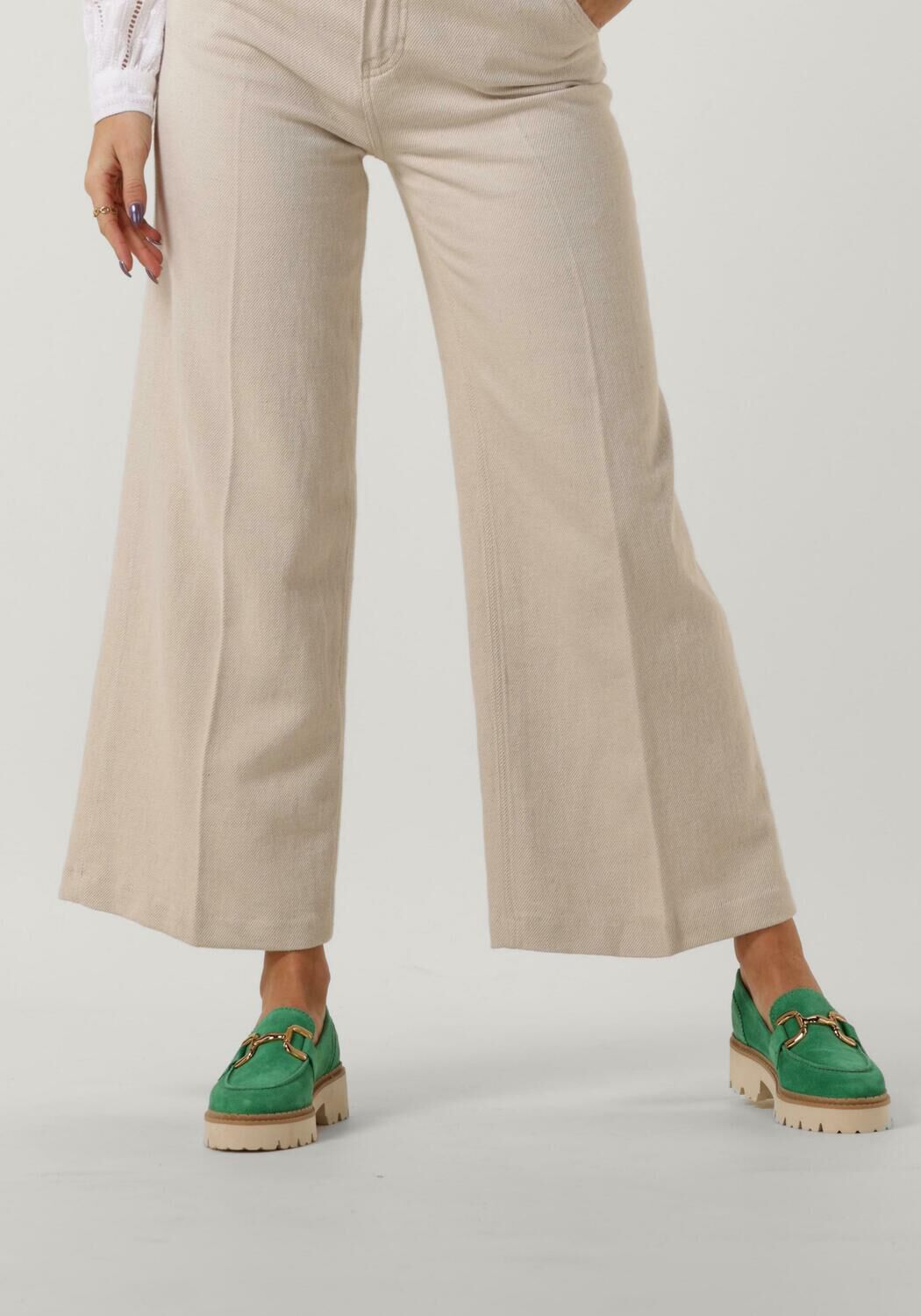 Gr&uuml;ne OMODA Loafer BEE BOLD - large