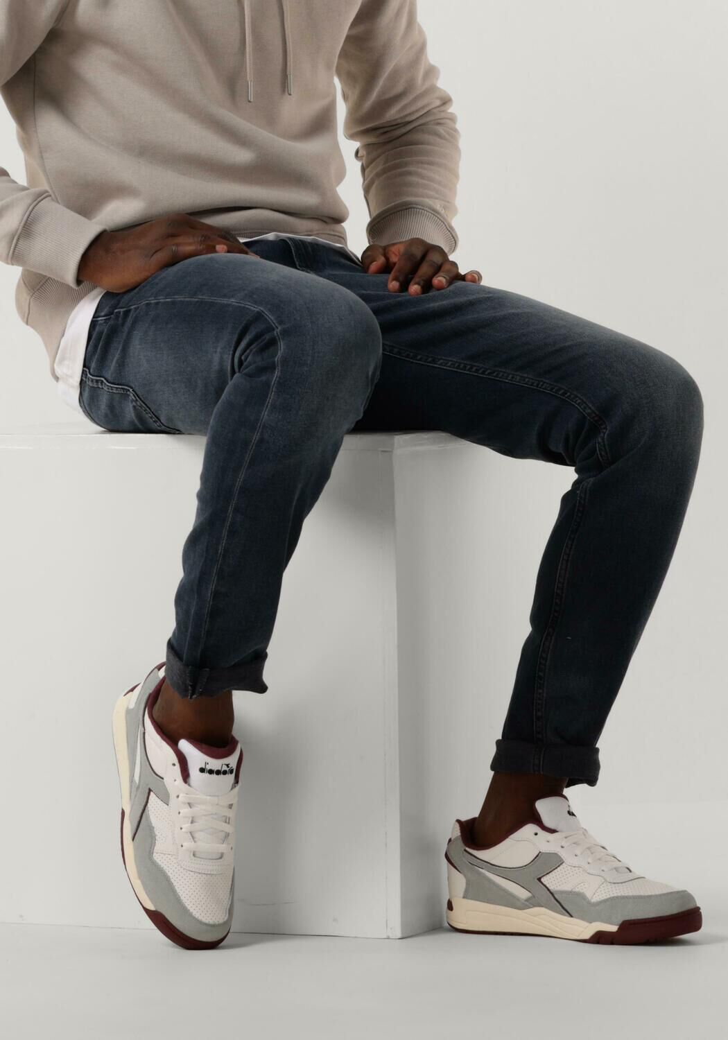 Wei&szlig;e DIADORA Sneaker Low WINNER SL - large