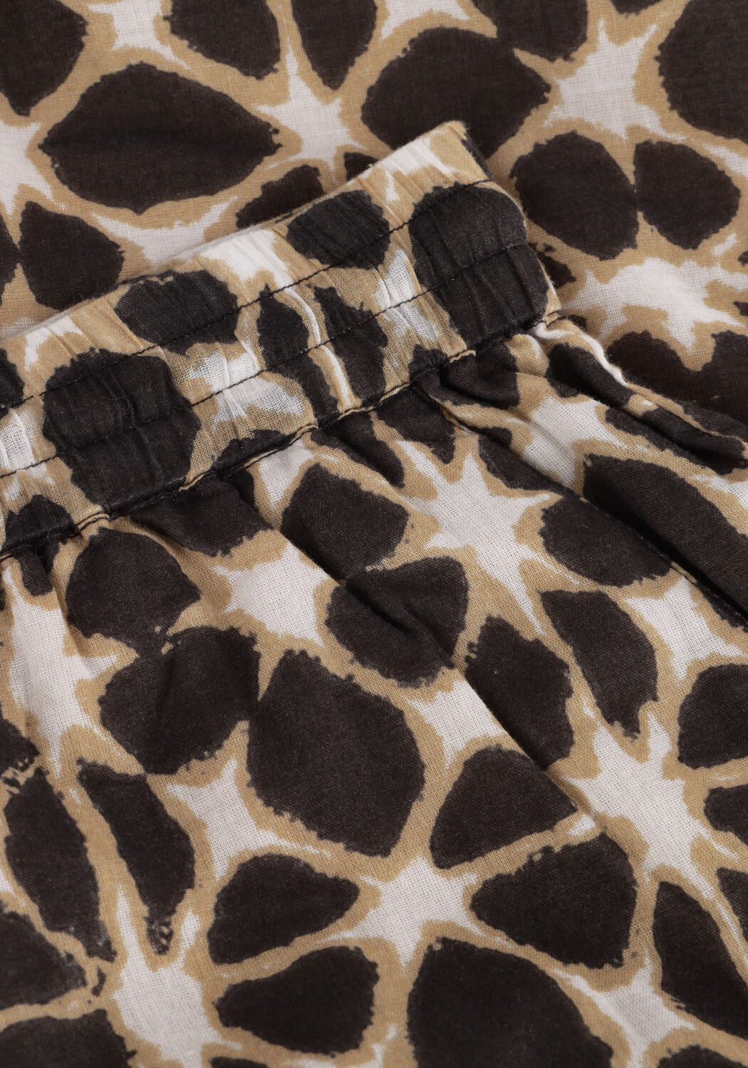 Schwarze CIRCLE OF TRUST Kurze Hose LOTTE SHORT - large