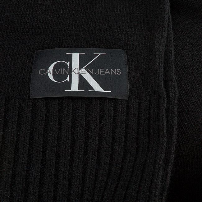 Schwarze CALVIN KLEIN Schal J BASIC MEN KNITTED SCARF Schwarze CALVIN KLEIN Schal J BASIC MEN KNITTED SCARF - large