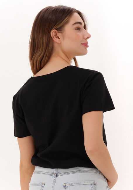 Schwarze MY ESSENTIAL WARDROBE T-shirt 08 THE VTEE SLUB YARN JERSEY - large