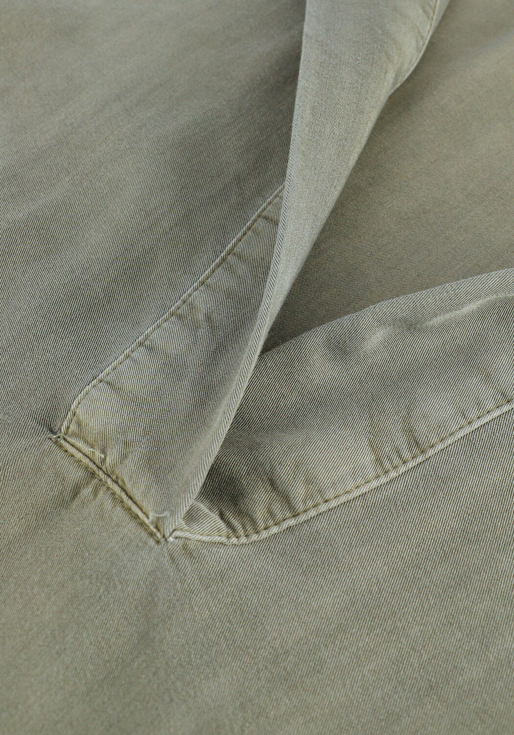 Gr&uuml;ne MINIMUM Top BOLINA - large