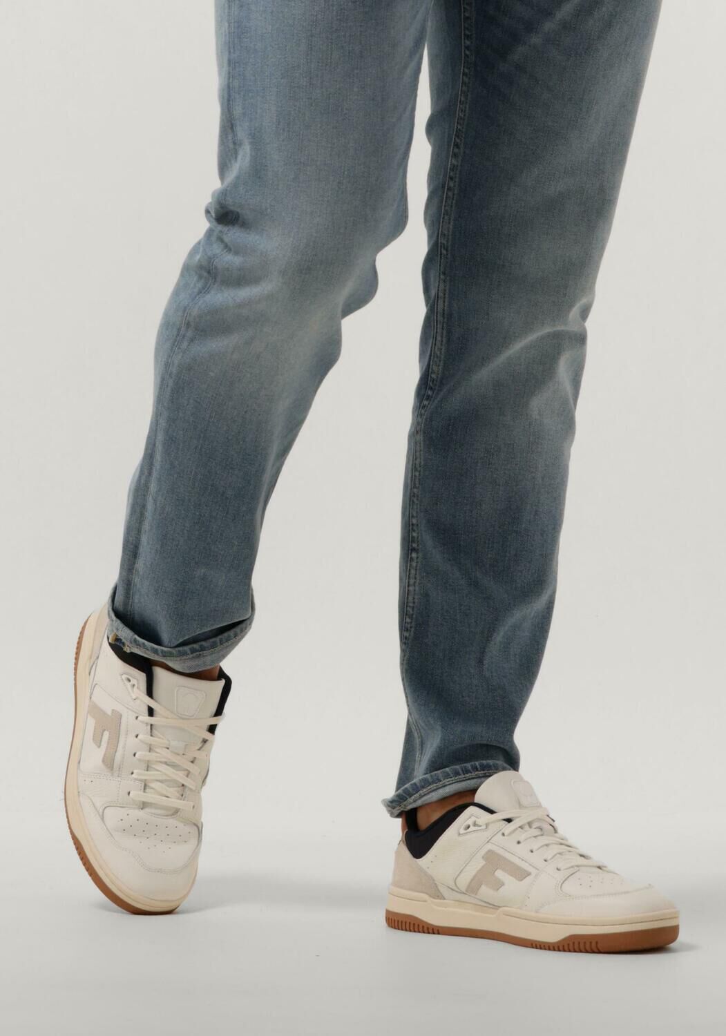 Wei&szlig;e FAGUO Sneaker Low URBAN 1  BASKETS - large