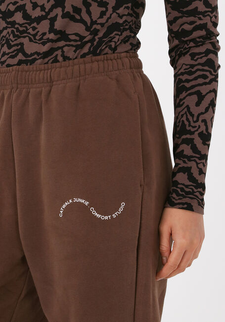 Braune CATWALK JUNKIE Jogginghose TR EASY GOING - large