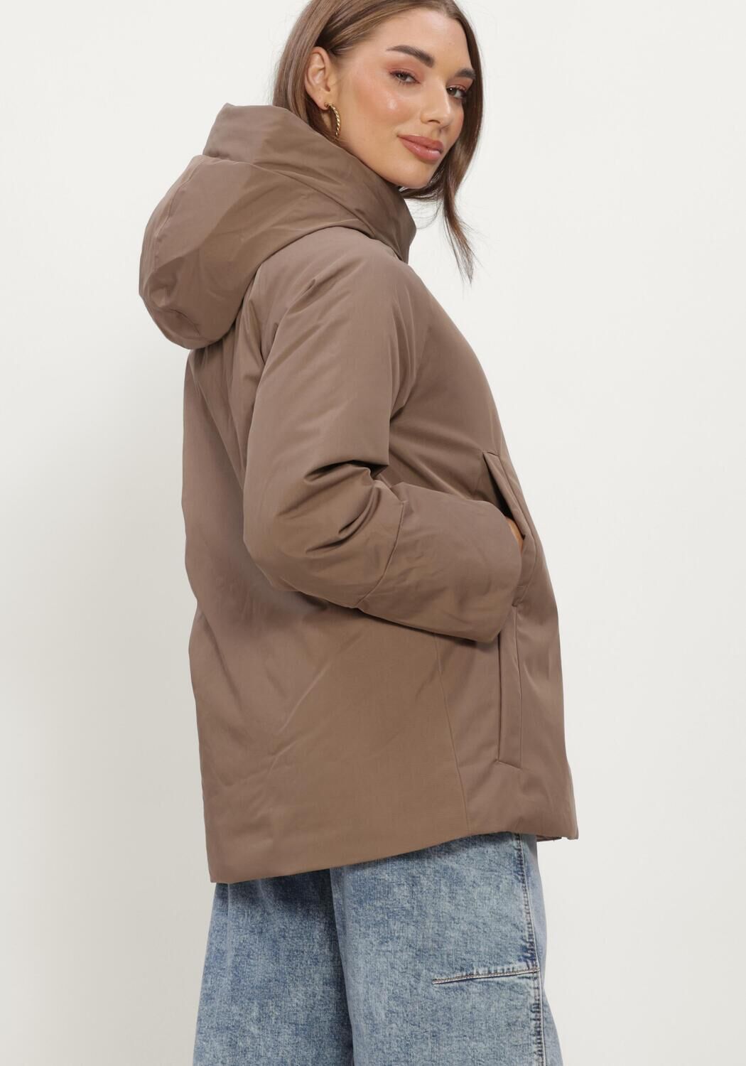 Braune ELVINE Jack CELINA - large