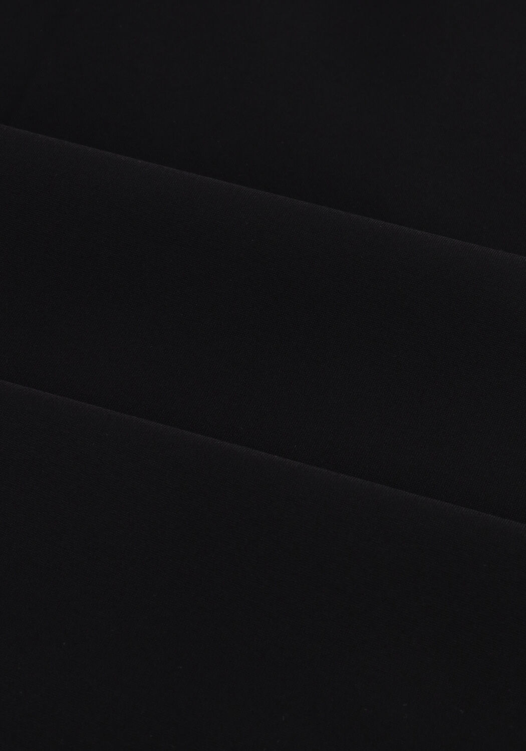 Schwarze JAPAN TKY Top IYO - large