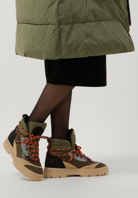 Grüne WOOLRICH Schnürboots RETRO HIKING BOOT GUM - large