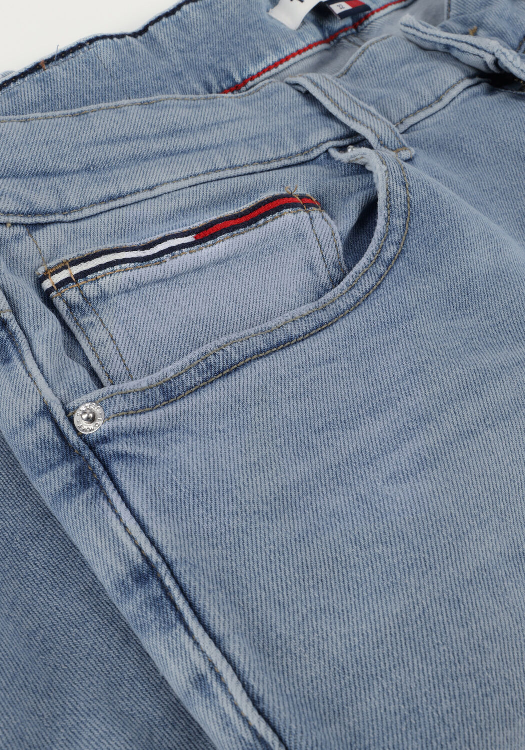 Hellblau TOMMY JEANS Jeans SCANTON SHORT BG0115 - large