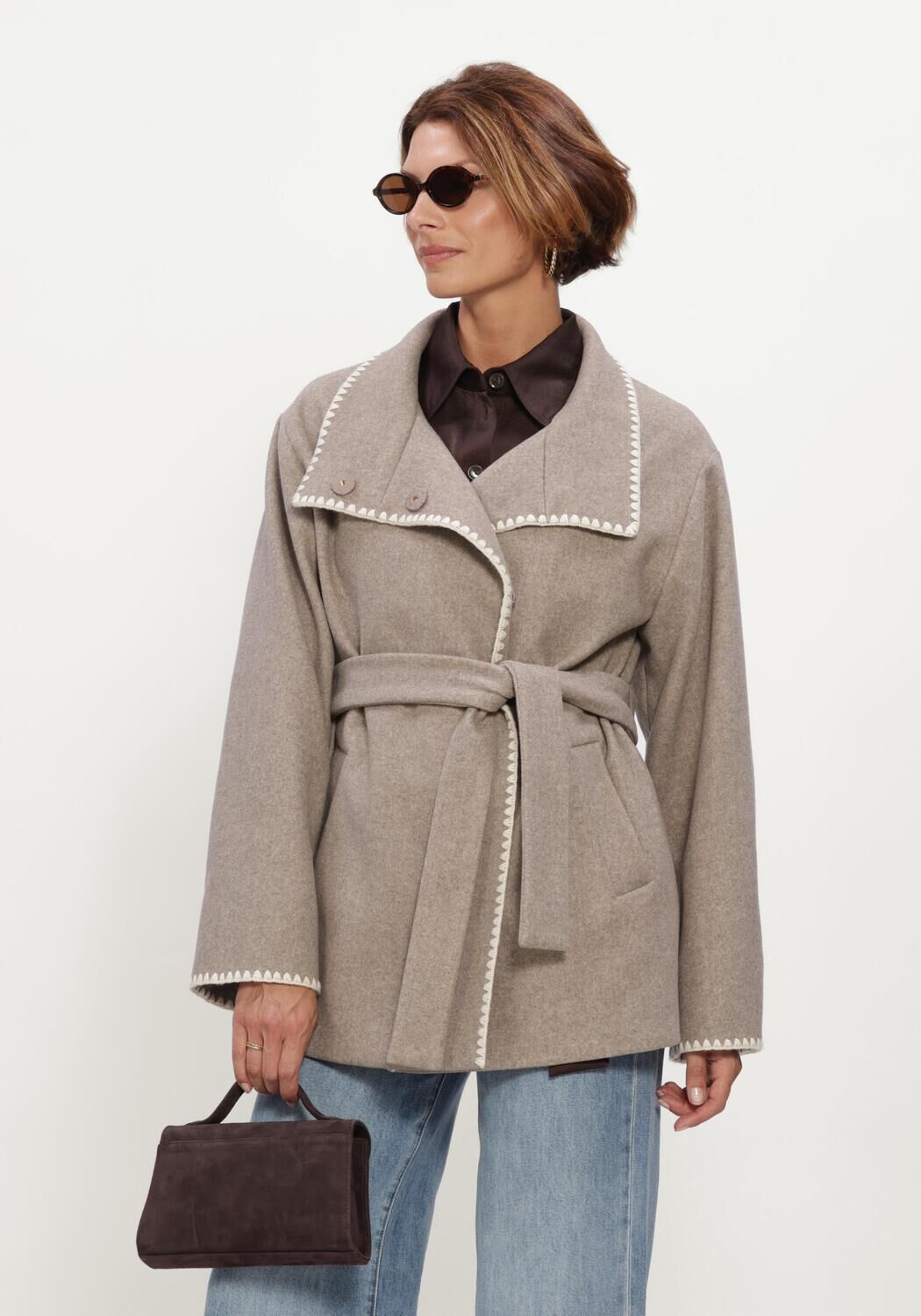 Taupe BEAUMONT M&auml;ntel ALIZA SHORT COAT - large
