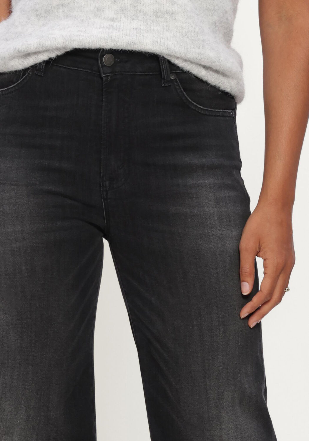 Schwarze CIRCLE OF TRUST Flared jeans MARLOW DNM - large