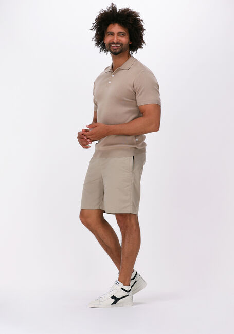 Camelfarbene MINIMUM Kurze Hose STRINGO 9347 - large