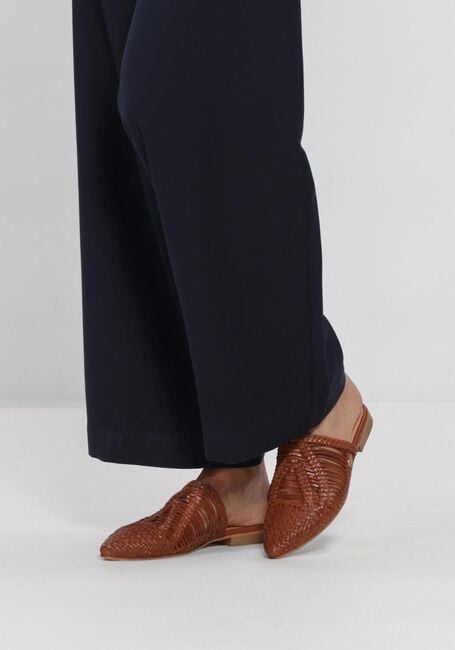 Braune FRED DE LA BRETONIERE Pantolette ELLIS MULE - large