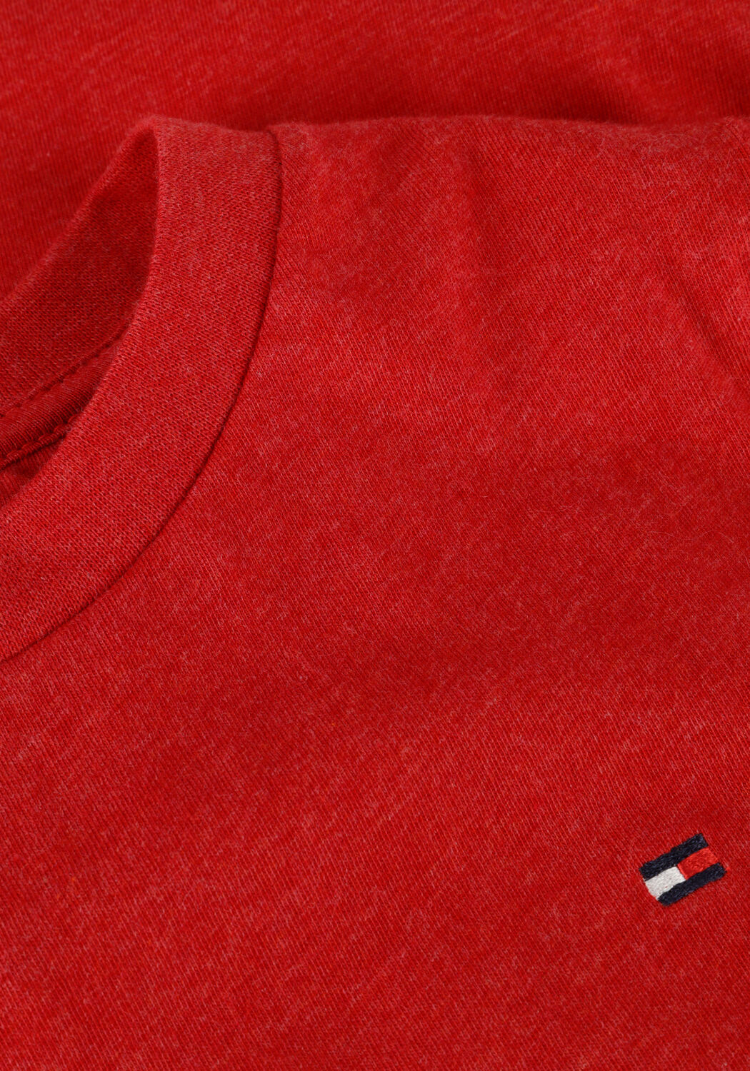 Rote TOMMY HILFIGER T-shirt ESSENTIAL REG FIT TEE SS - large