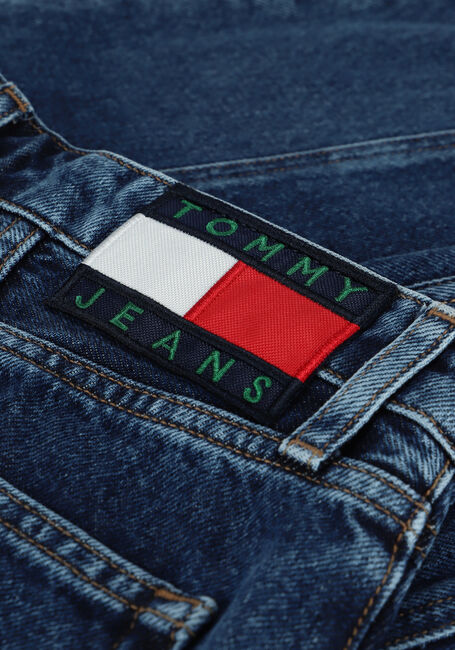 Blaue TOMMY JEANS Mom jeans MOM JEAN KP UHR TP BE855 SVDBR - large