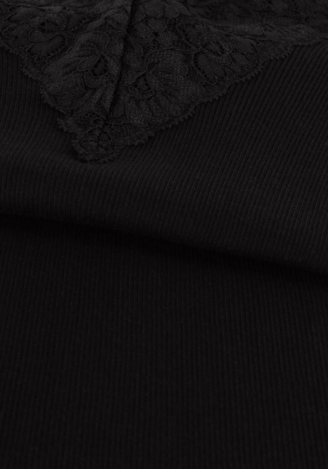 Schwarze ROSEMUNDE Tops & T-shirts BERNADINE ORGANIC T-SHIRT LACE - large