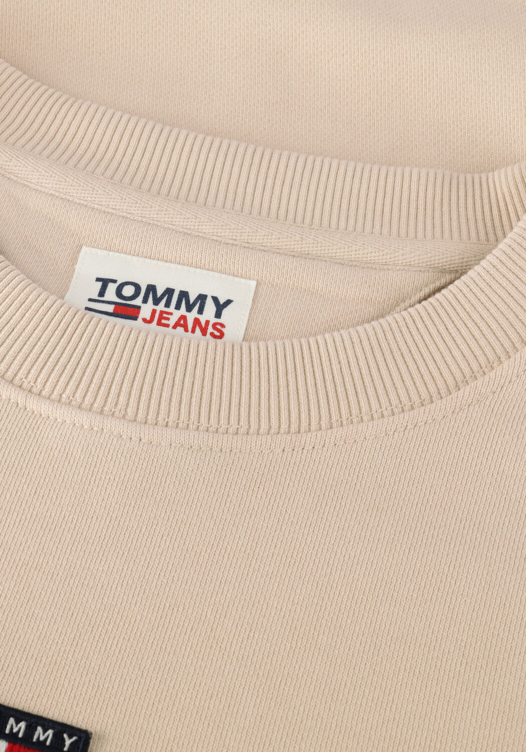 Beige TOMMY JEANS Sweatshirt TJM RLX XS BADGE CREW | Omoda 
