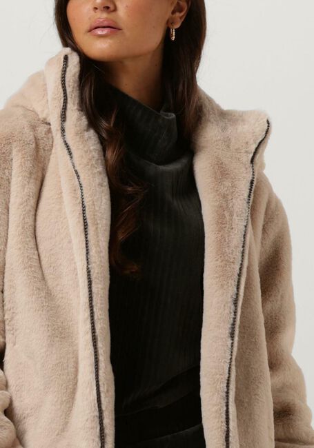 Ecru MOSCOW Fake-Fur-Jack 08-08-EVELYN-1 - large