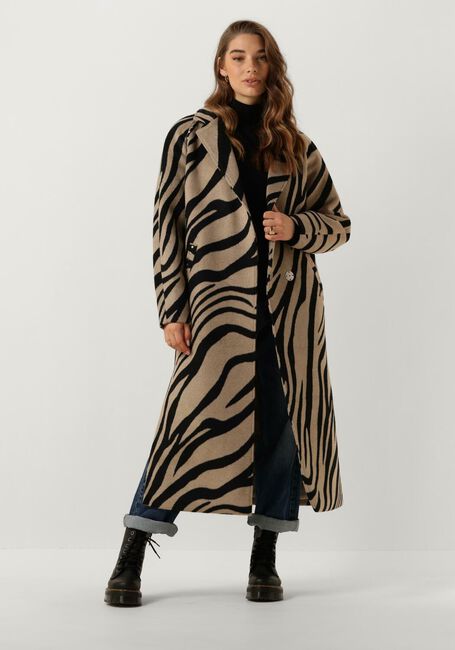 Camelfarbene GOOSECRAFT Mäntel GC LOTTA ZEBRA COAT - large