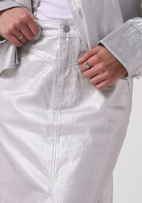 Silberne Y.A.S. Maxirock YASSILVA DENIM HW MIDI SKIRT - large