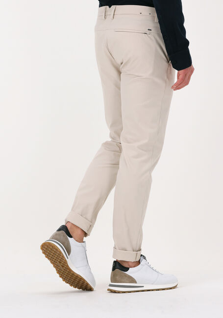 Sand VANGUARD Chino V12 CHINO 4WAY STRETCH TWILL - large
