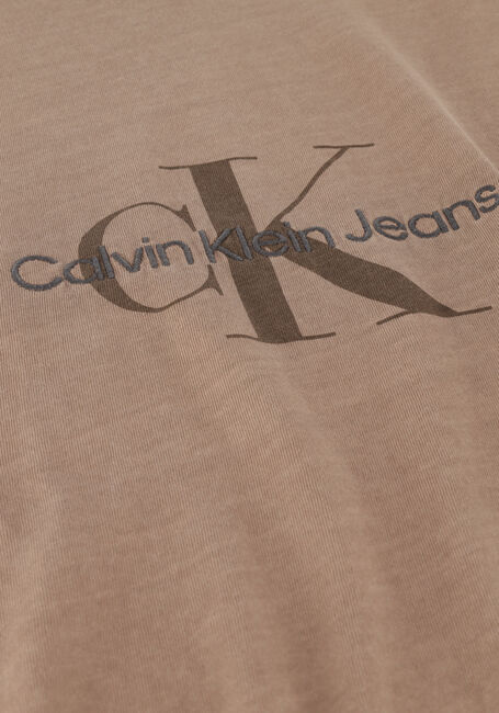 Braune CALVIN KLEIN T-shirt MONOLOGO MINERAL DYE TEE - large