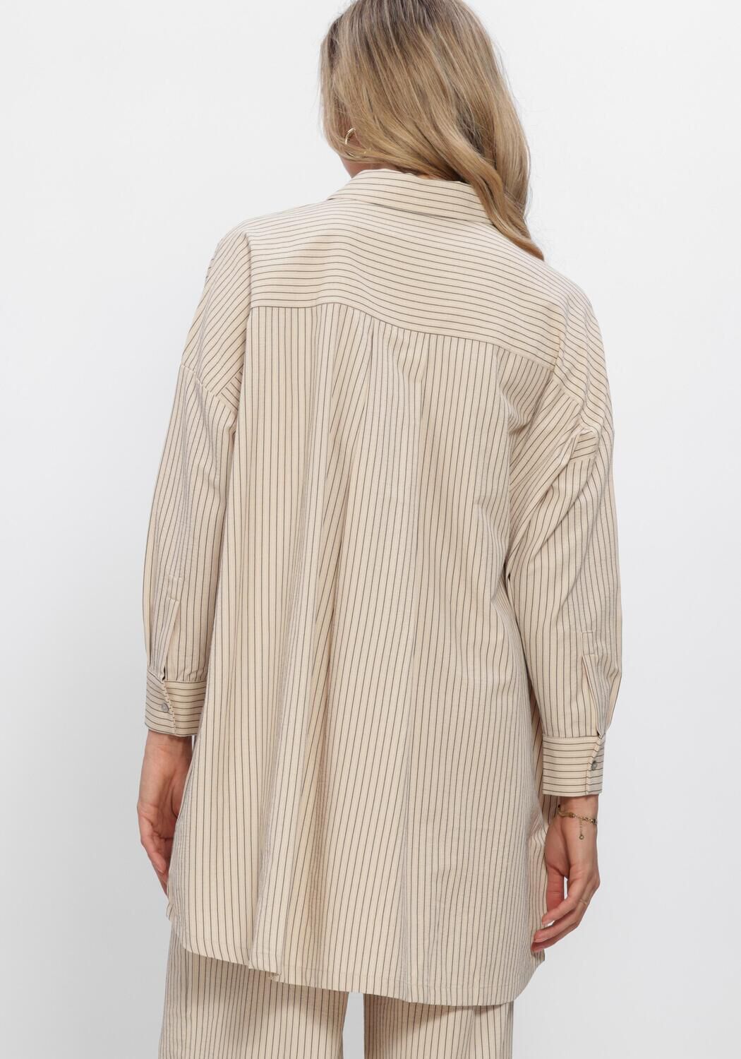 Camelfarbene RUBY TUESDAY Kleider CINNEZ - large