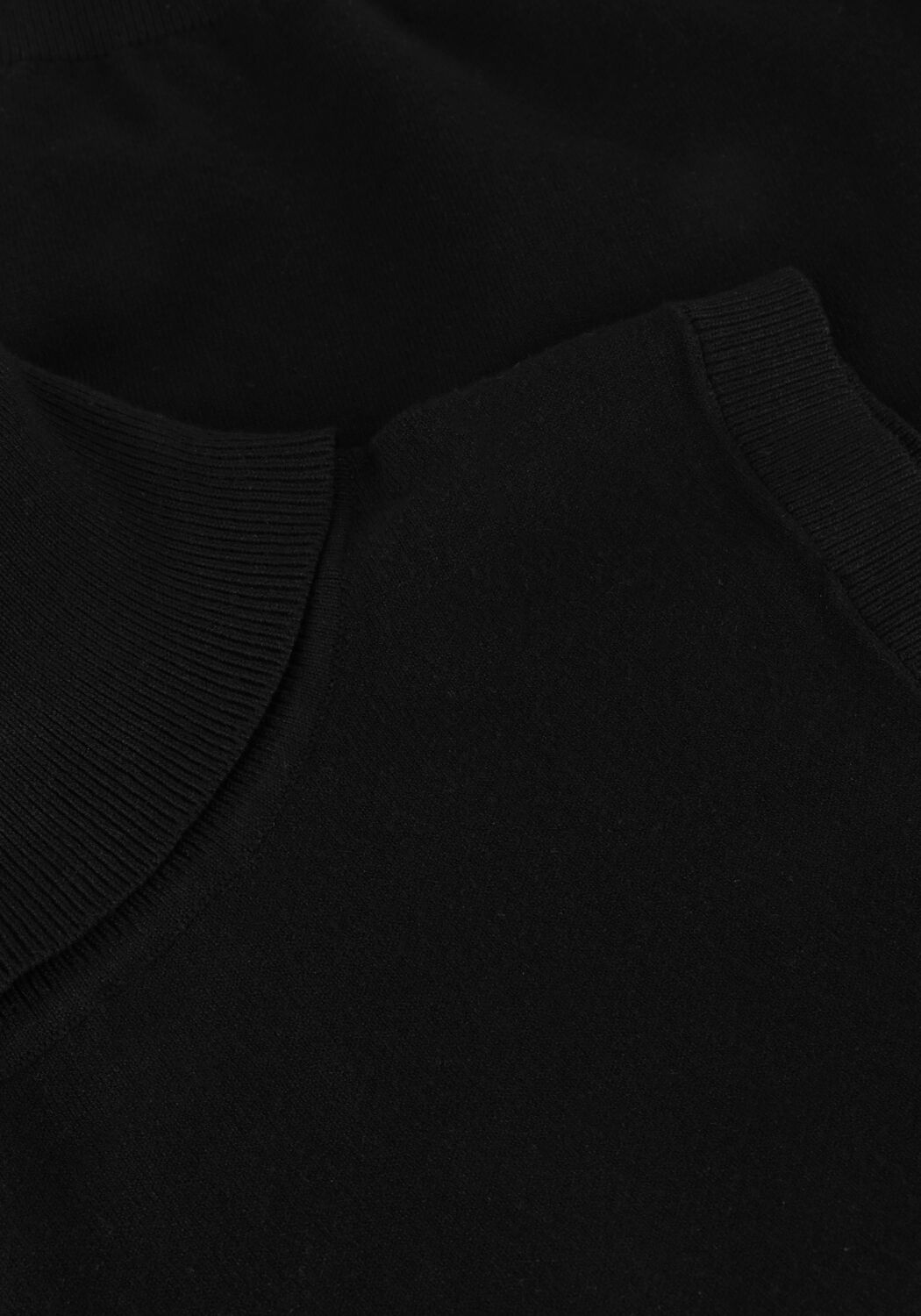 Schwarze SILVIAN HEACH Spencer TURTLE NECK WARMY - large