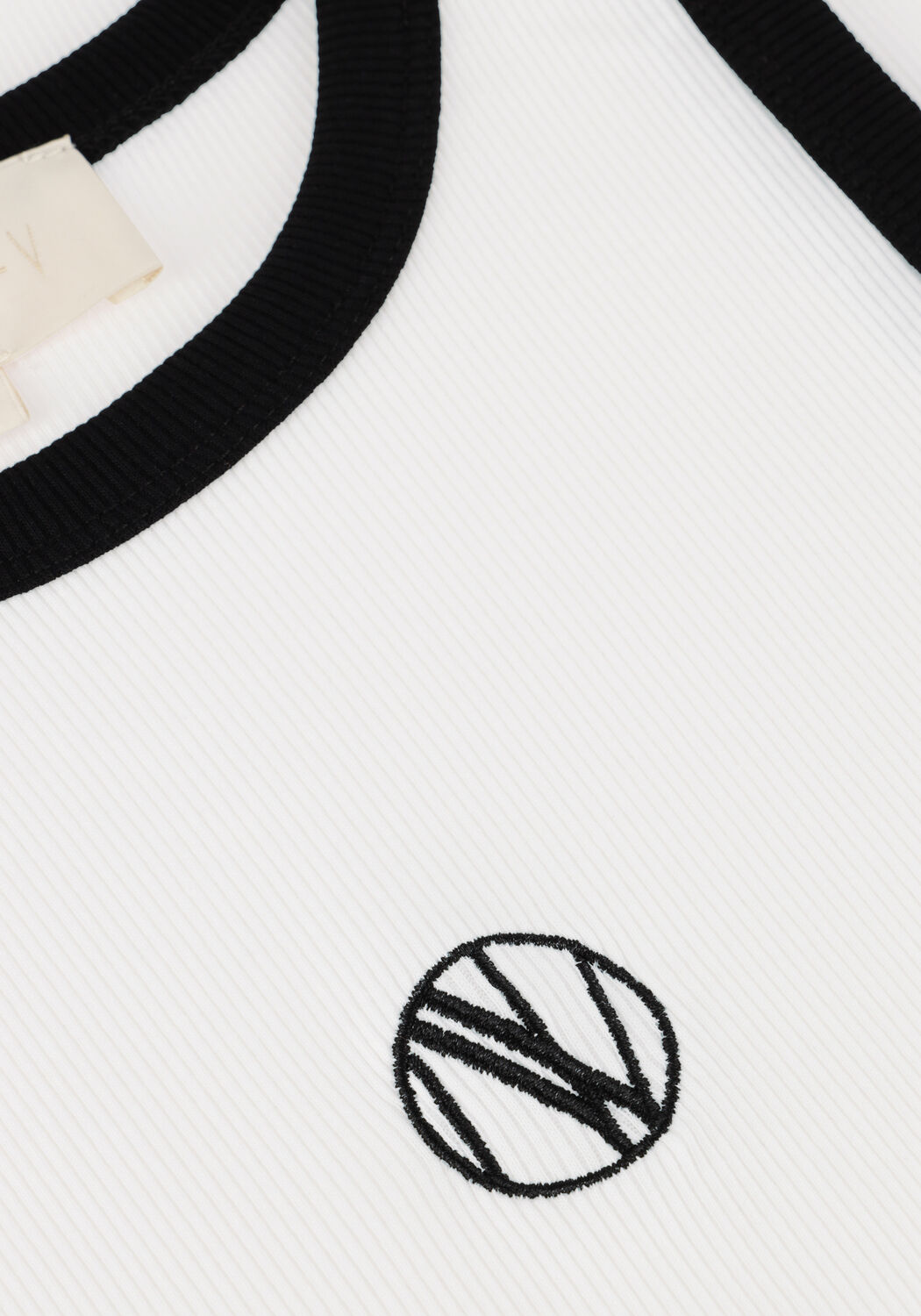 Wei&szlig;e NOTRE-V Top NV-FANNY - large