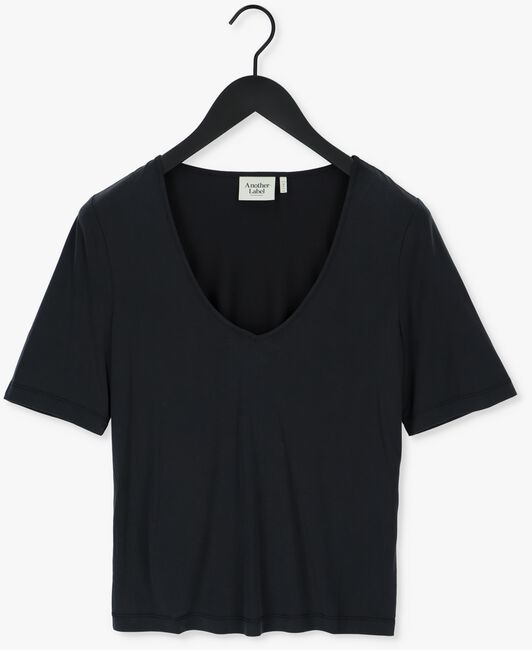 Schwarze ANOTHER LABEL T-shirt MAGNOLIA V-NECK T-SHIRT S/S - large