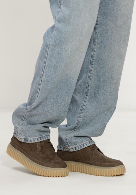 Gr&uuml;ne CLARKS ORIGINALS Schn&uuml;rschuhe TORHILL LACE HI - large