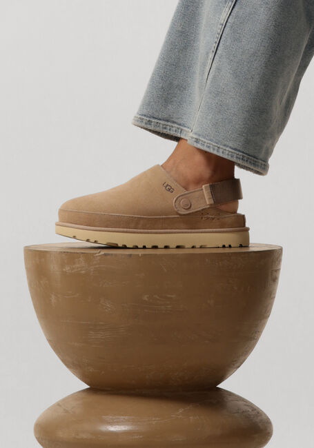 Beige UGG Slipper GOLDENSTAR CLOG - large