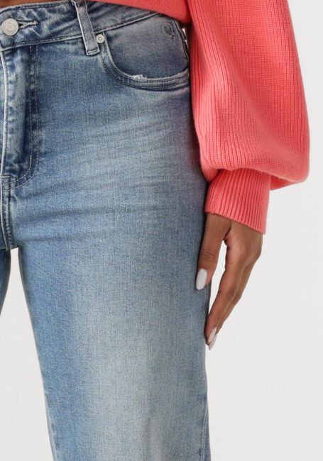 Hellblau CIRCLE OF TRUST Mom jeans CHLOE DNM - large