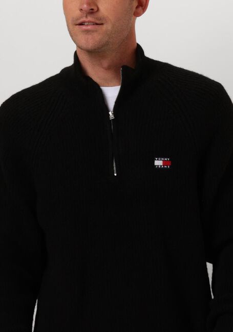 Schwarze TOMMY JEANS Pullover TJM REG 1/4 ZIP RAGLAN BADGE - large