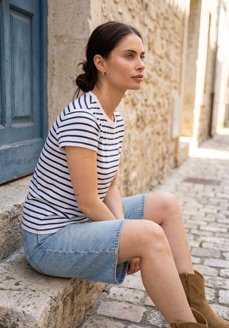 Wei&szlig;e LEVI'S T-shirt PERFECT TEE EMILY - large