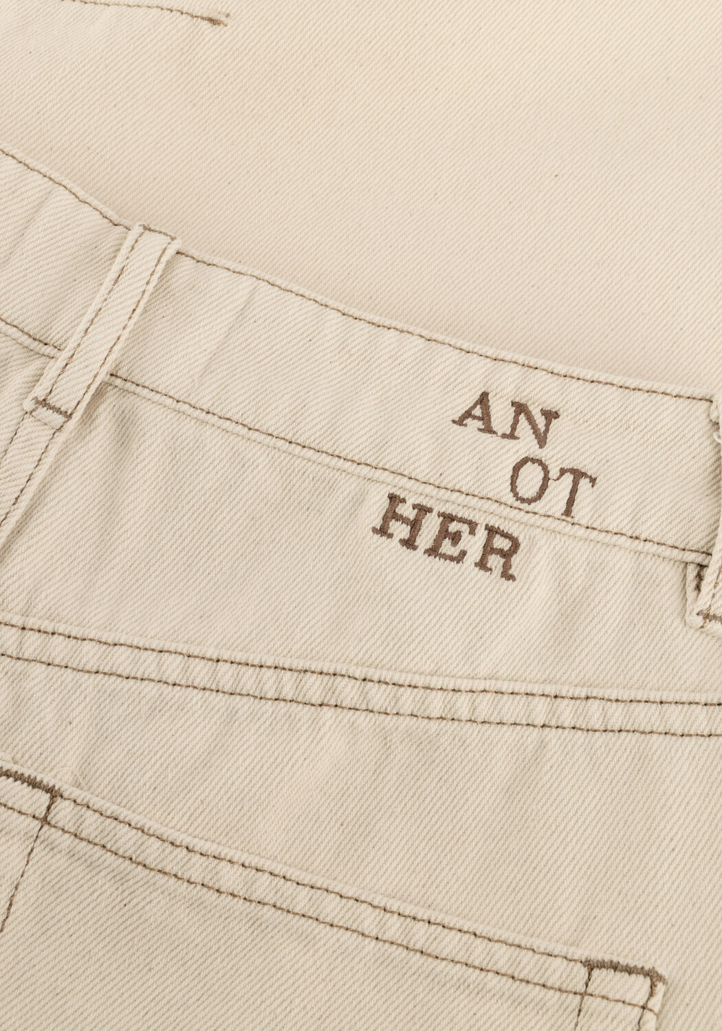 Nicht-gerade weiss ANOTHER LABEL Hosen ALNAYOMI NATURAL DENIM PANTS - large