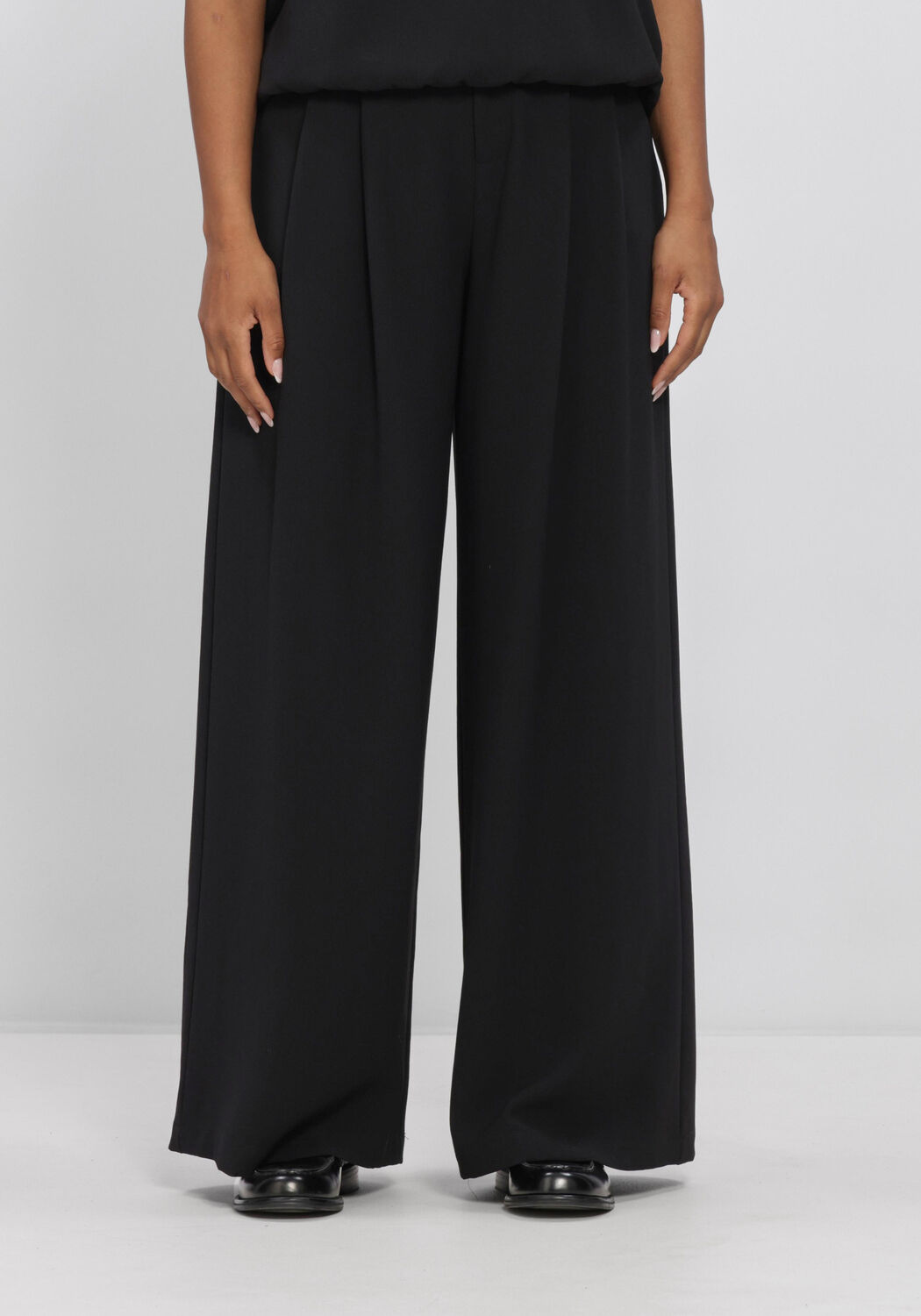 Schwarze ELEH Weite Hose EFW260271 - large