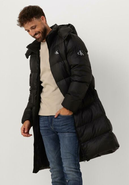 Schwarze CALVIN KLEIN Wattierte Jack ESSENTIALS DOWN LONG PARKA - large