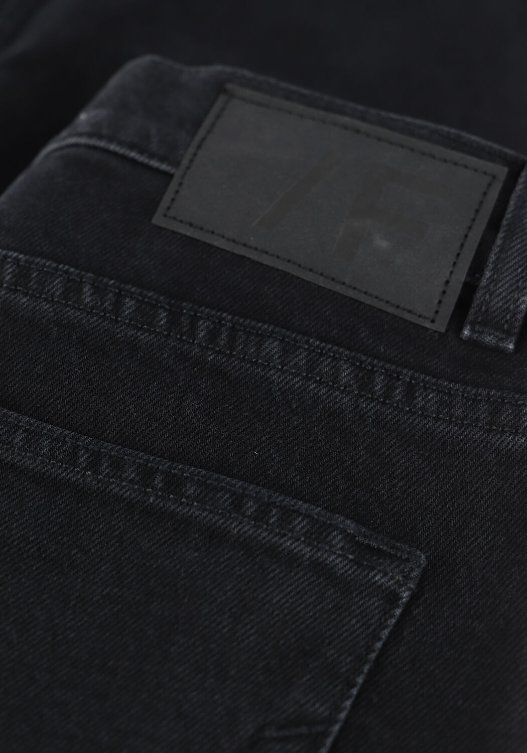 Schwarze SELECTED WOMEN Slim fit jeans SLFAMY HW SLIM BEAUTY BLA JEAN - large