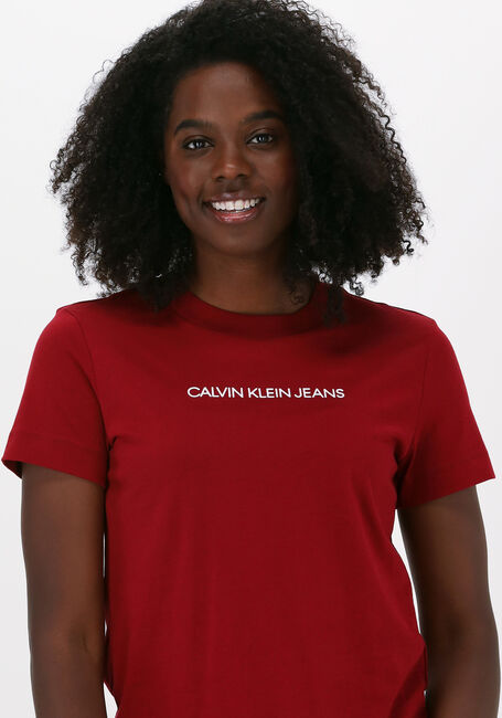 Rote CALVIN KLEIN T-shirt SHRUNKEN INSTITUTIONAL TEE - large