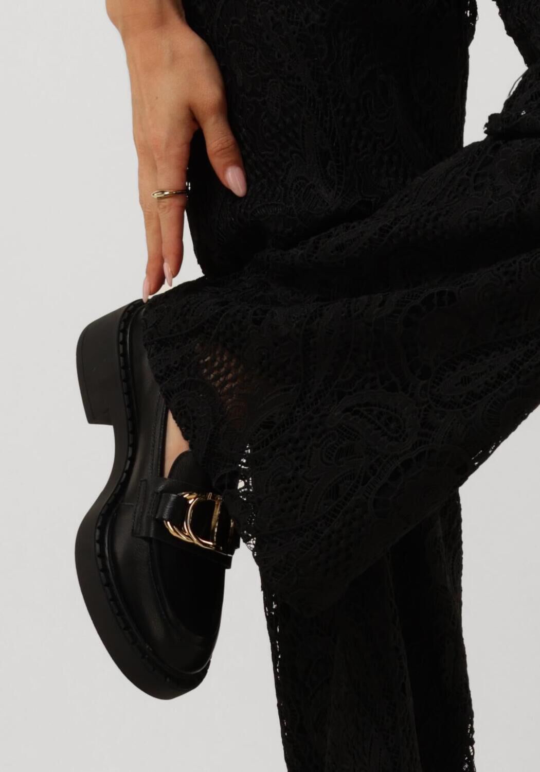 Schwarze TWINSET MILANO Loafer 242TCP030 - large