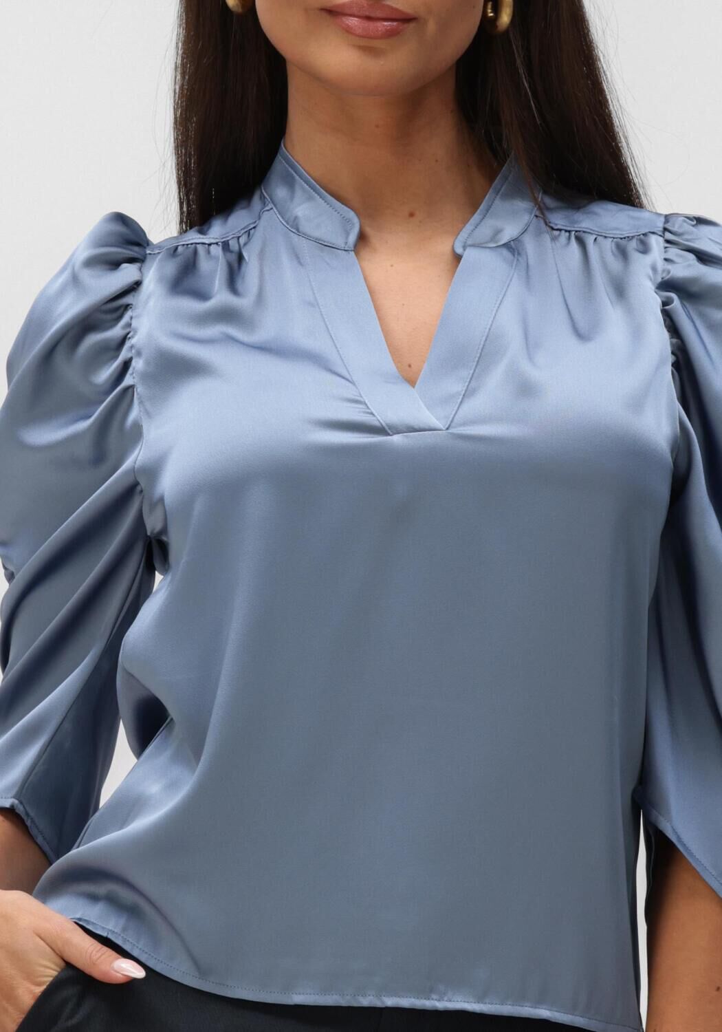 Blaue NEO NOIR Blusen ALVIRA DRAPY SATIN BLOUS - large