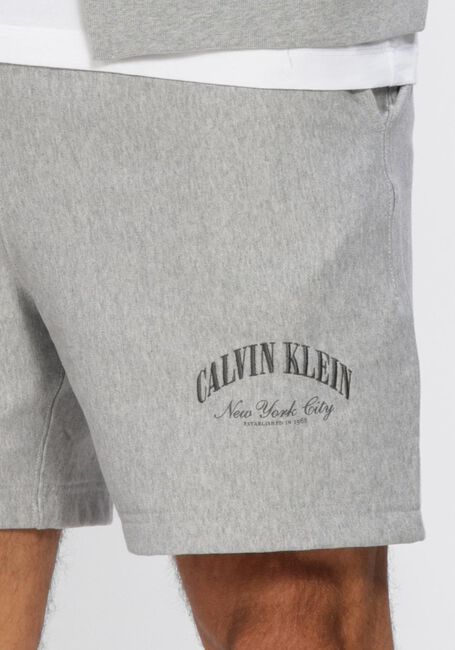 Graue CALVIN KLEIN Kurze Hose PREMIUM TERRY CALVIN COLLEGIATE - large