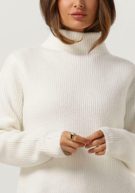 Nicht-gerade weiss ANOTHER LABEL Rollkragenpullover EMAE KNITTED PULL - large