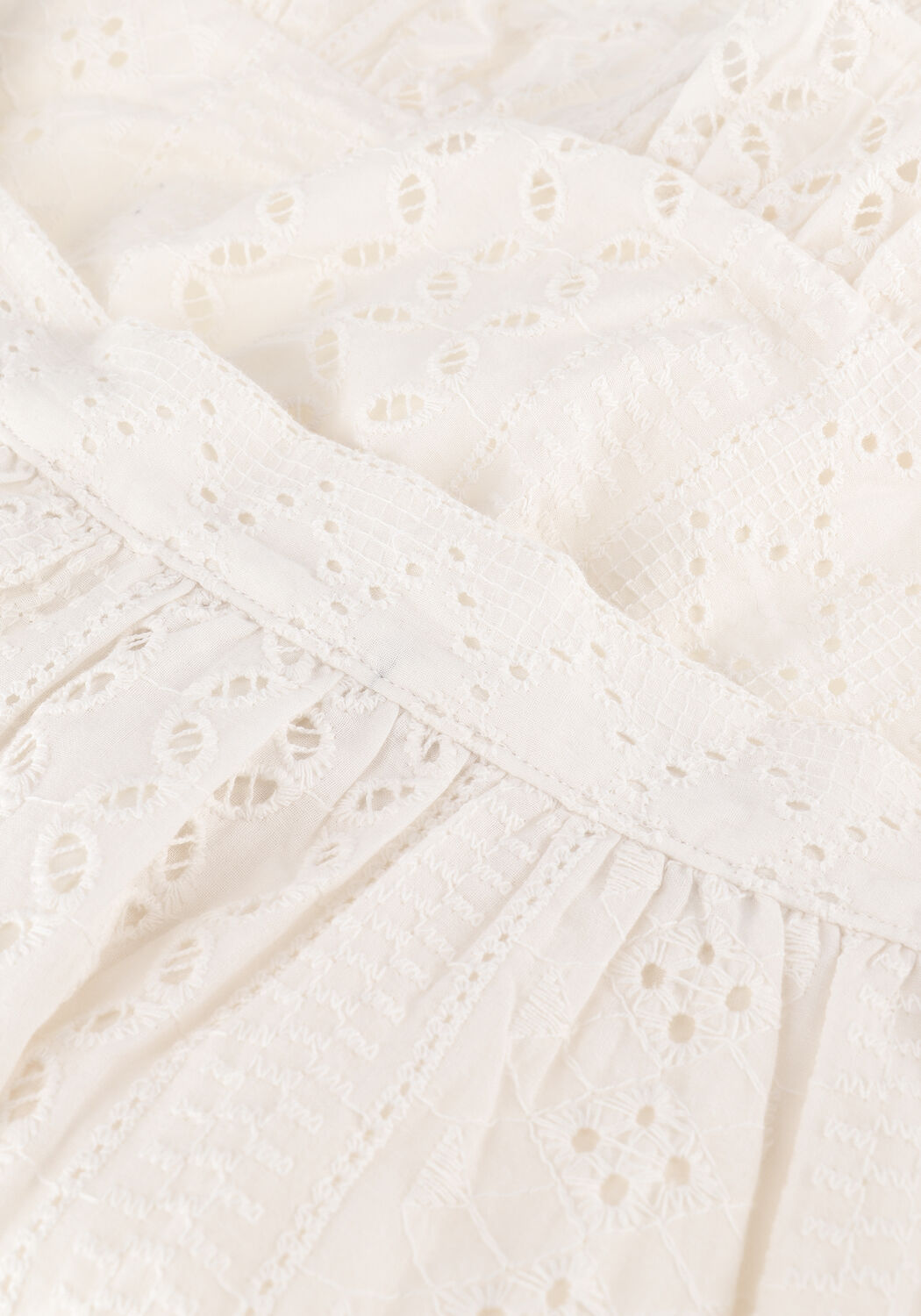 Nicht-gerade weiss OBJECT Kurze Hose OBJVIOLETTA HW SHORTS - large